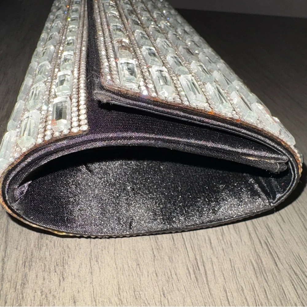 Designer Rhinestone Clutch - Picture 4 of 7